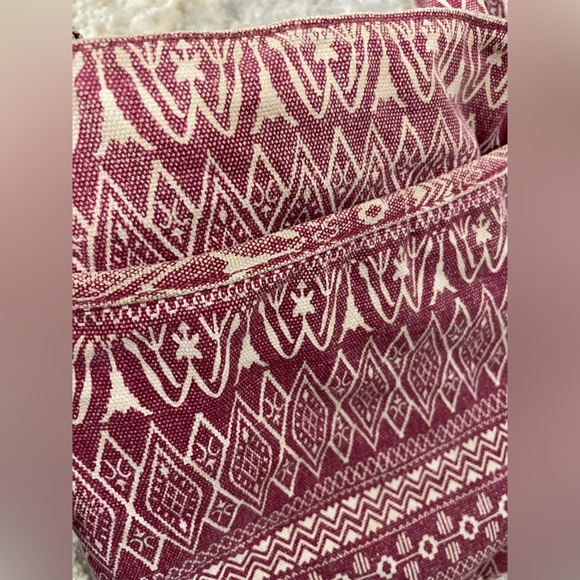 Kavu Crossbody Bag Purse Adjustable Strap Pink & White - Picture 4 of 9